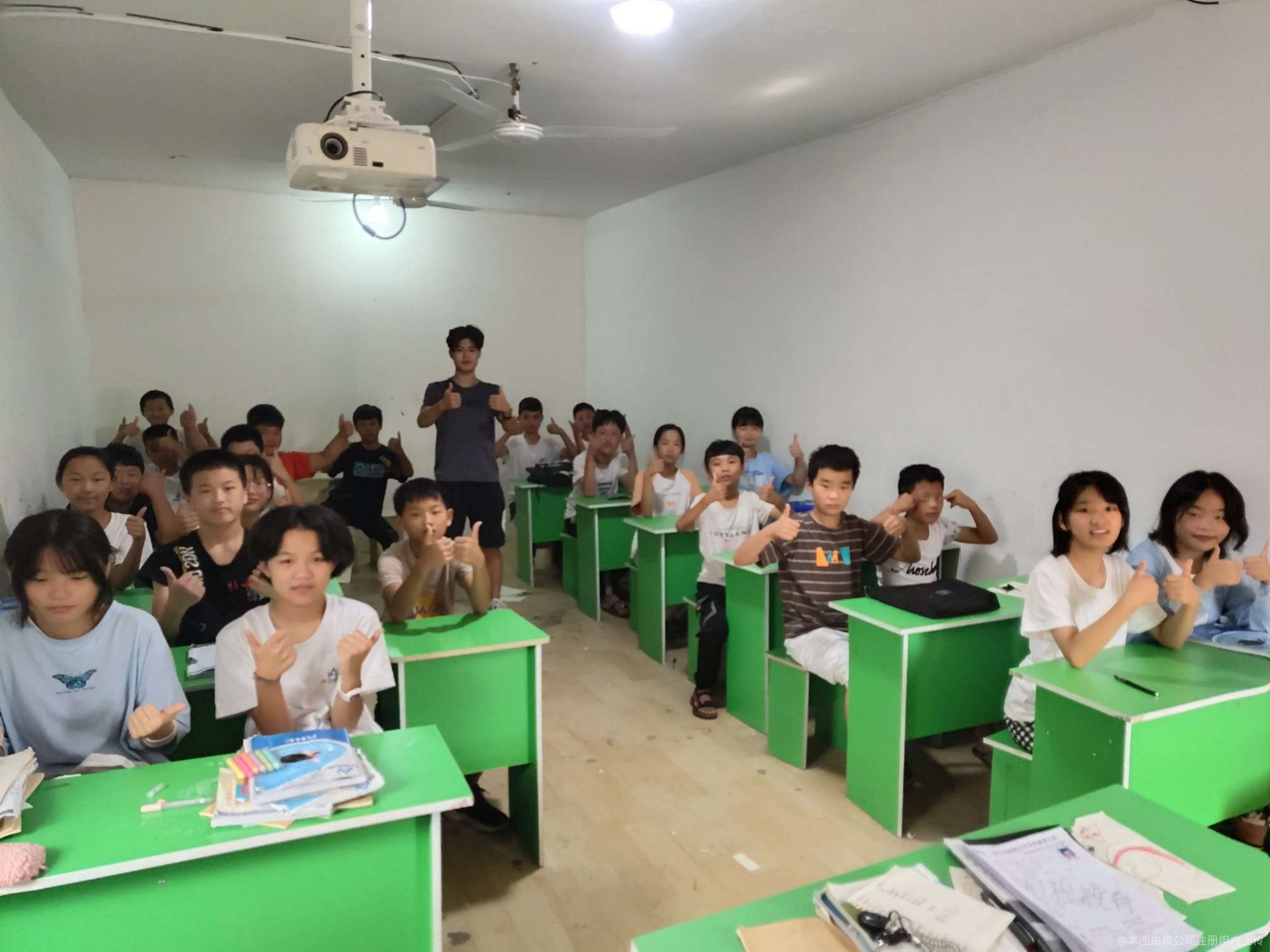 奥创教育培训学校 以专业与责任，点亮每一段求学之路